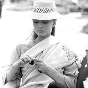 Meet your Posher, Lara